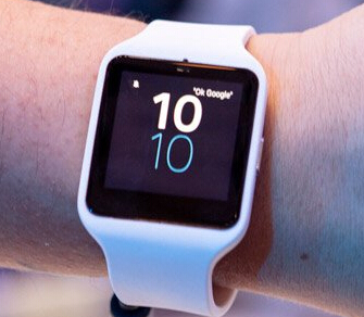 �����ֱ�Smartwatch 3���� ֧��NFC�Լ�����4.0