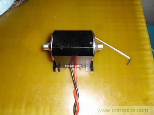 这货一万三?50W半导体激光模块拆解