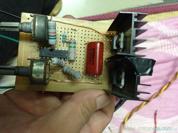 ����·���ʵ��ͼ