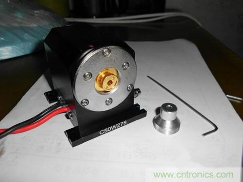 这货一万三?50W半导体激光模块拆解