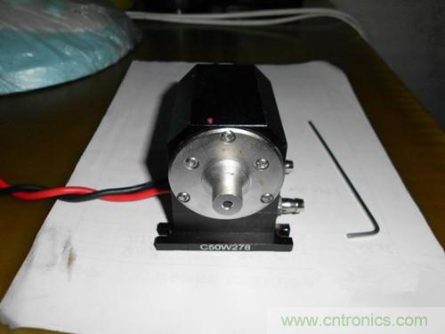 这货一万三?50W半导体激光模块拆解