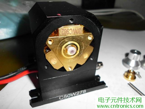这货一万三?50W半导体激光模块拆解