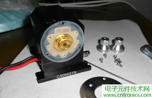 这货一万三?50W半导体激光模块拆解