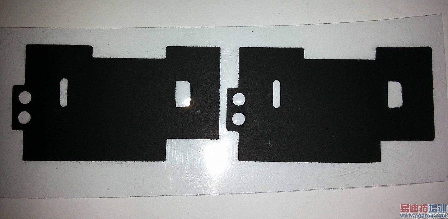 ���&���