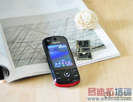 �����ʵ������顷