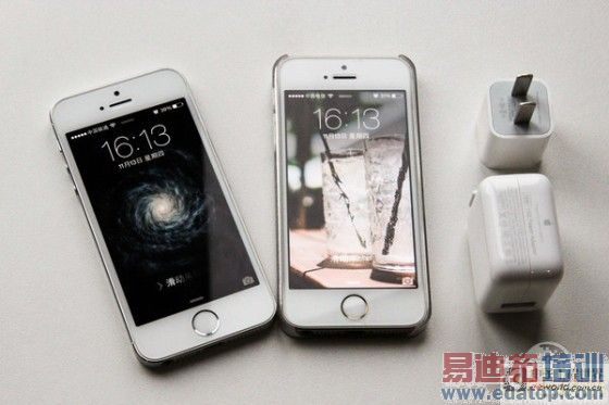 iPhone充电 iPhone充电