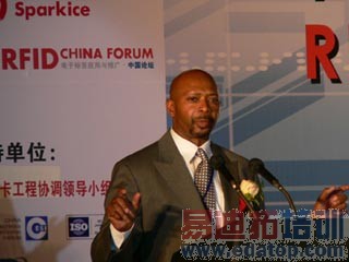 IBM�������Ÿ��ܲ�Robert Mayberry