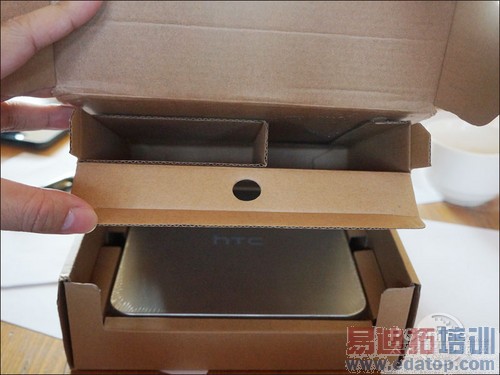 HTC�ƿ��ƻ��ֻ�����