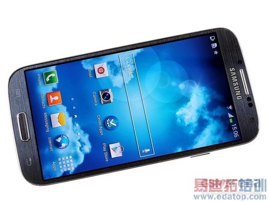 ����Galaxy S4�Ա�HTC One��˭����õ�Android�ֻ���