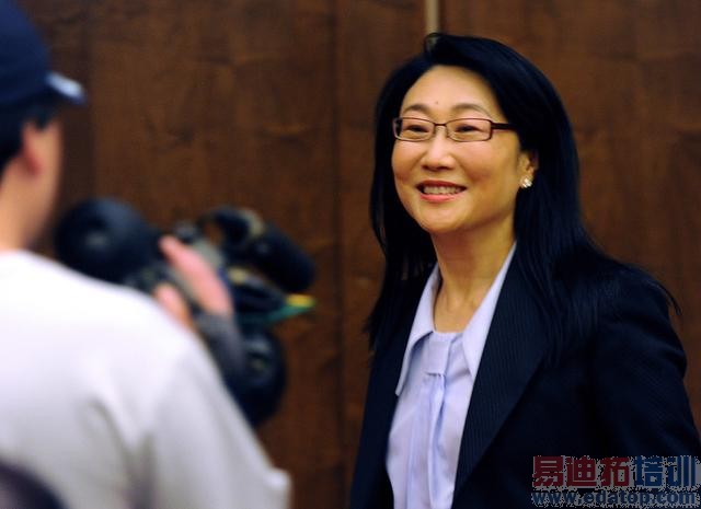 HTC发布中国版UI 王雪红将亲抓中国市场运营
