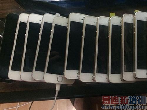 ��ʿ�������ѳ� �ٷ�iPhone��Ļ�� 