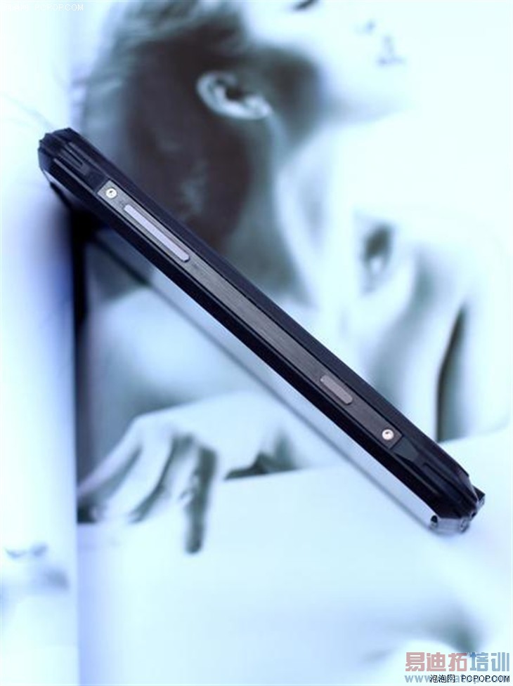 ����Ϊ������� ���VOGA V1�������� 