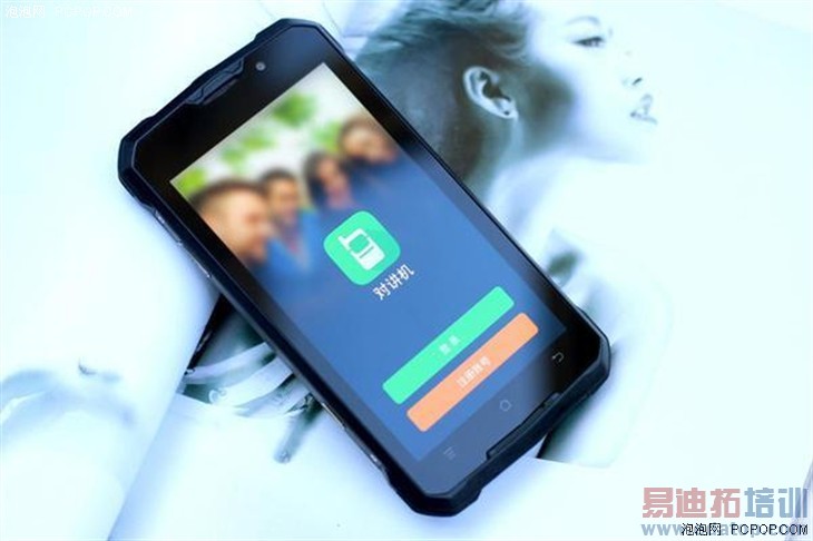 ����Ϊ������� ���VOGA V1�������� 