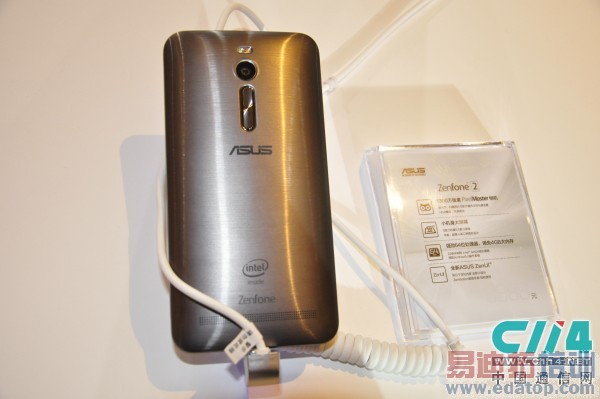 ��˶ZenFone 2�ֻ� ����