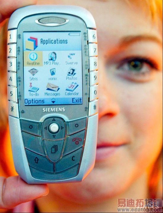 所有智能手机都单调乏味:全新的设计在哪里?