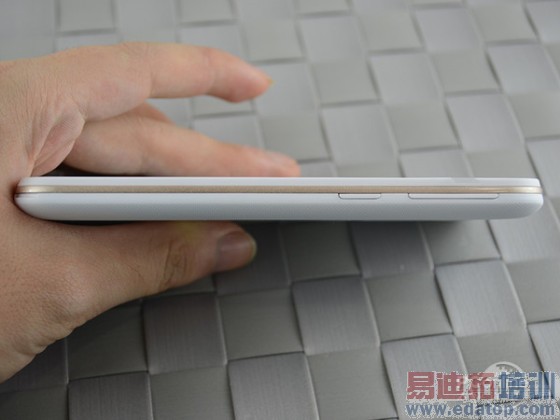 ��������ˢ�����ڸ������ֻ����ܻ�?