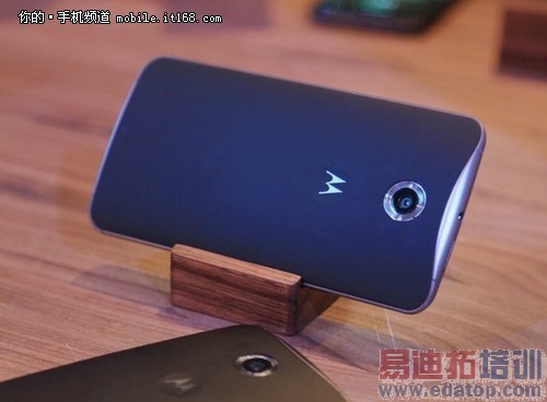 ����4599 ����Moto X Pro���׼