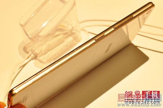 金立S7发布:5.5mm超薄/1300万像素镜头