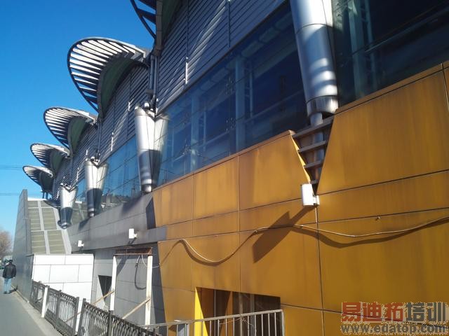 ��ҫ6 Plus���⣺˫��ͷ�д��� ����������