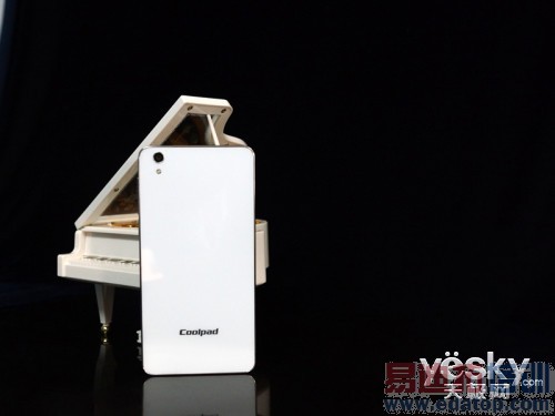 CES2015:ivviȫ�³����ֻ����� ��۳�����