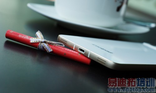 CES2015:ivviȫ�³����ֻ����� ��۳�����