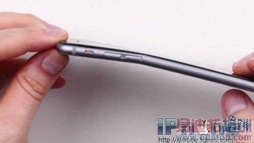 ƻ������Ȼ�޸�iPhone 6 Plus����ȱ��