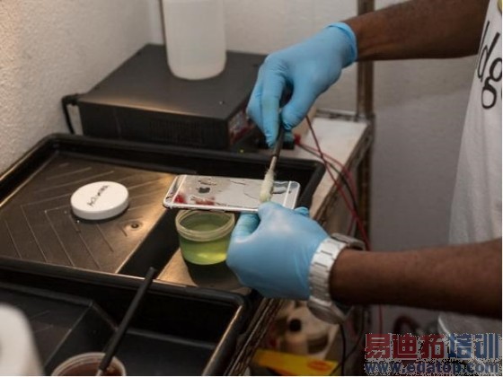 �����ݻ���iPhone 6�ƽ���̽���