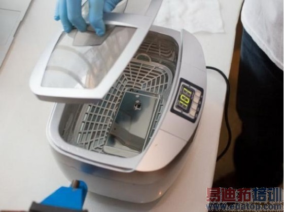 �����ݻ���iPhone 6�ƽ���̽���