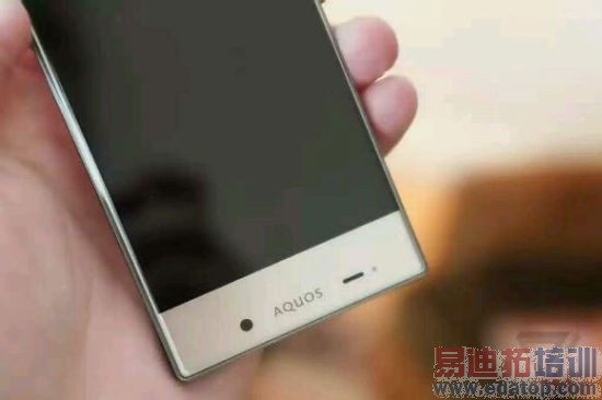 ����Aquos Crystal��������