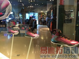 比更大更强大! 三星Edge对比iPhone 6