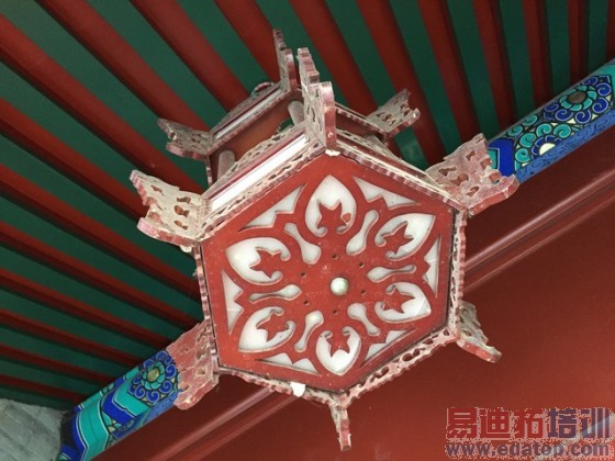 比更大更强大! 三星Edge对比iPhone 6