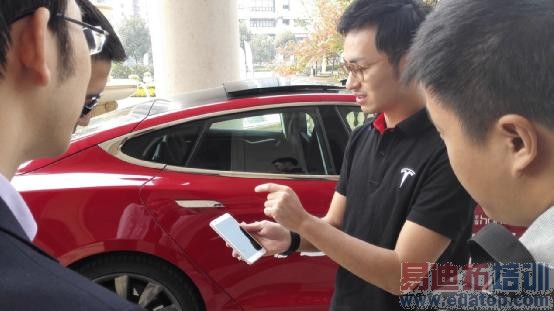 ���£����٣���Ϊ��ҫ��˹������֮��쭽����ݣ����ݽ�����