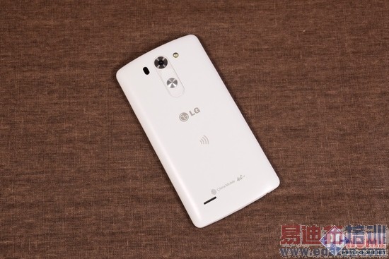 4G˫��˫ͨ����Խ� LG G3 Beat����