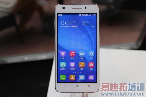 ��Ϊ����ҫ����4���Ű棺֧��4G������799Ԫ