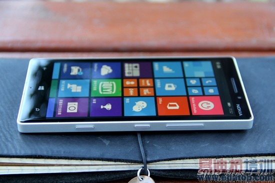 WP8.1�콢�ֻ�ŵ����Lumia930����