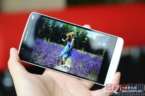 5.5Ӣ��2K����ֻ�Ǿ�ϸ LG G3��Ļ���� 