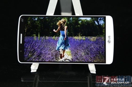 5.5Ӣ��2K����ֻ�Ǿ�ϸ LG G3��Ļ���� 