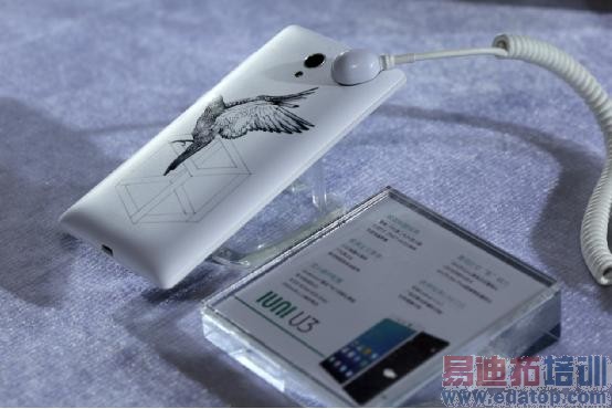 爱显的IUNI U3是否清新文艺依旧