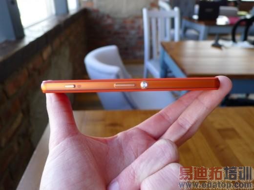 ���ᷢ������Z3�콢������ΪPS4�ڶ���