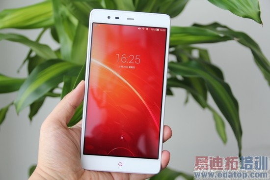 ���ͷ�д��ǻ�nubiaX6����