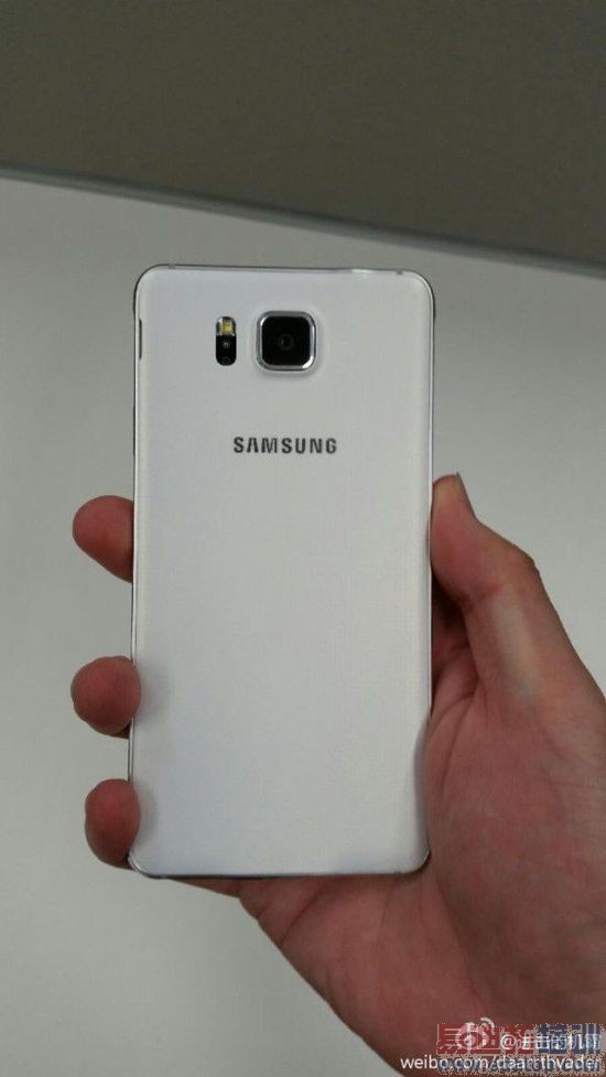 ��ý������8��13�ս����������»�Galaxy Alpha