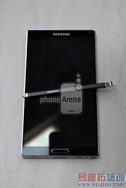 三星GALAXY Note 4真机曝光 金属边框设计