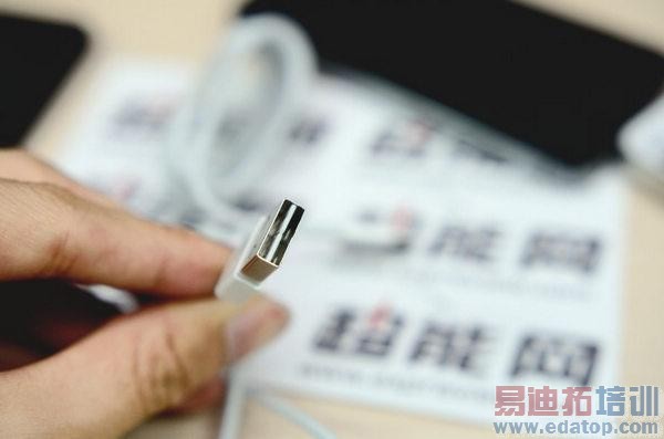 ��iPhone 6�ڴ���Ϊ1GB  ȷ����������