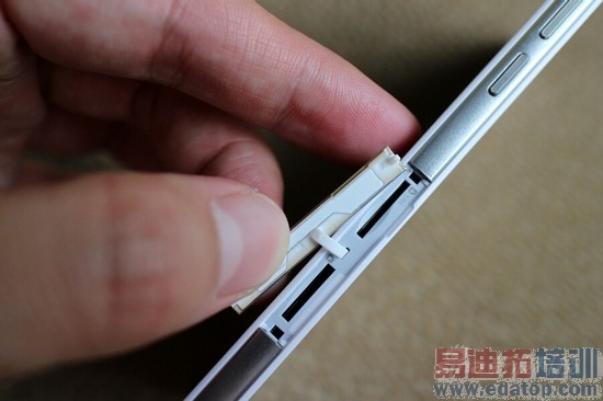 �˺�4G��˼оƬ��Ϊ��ҫ6��׼������