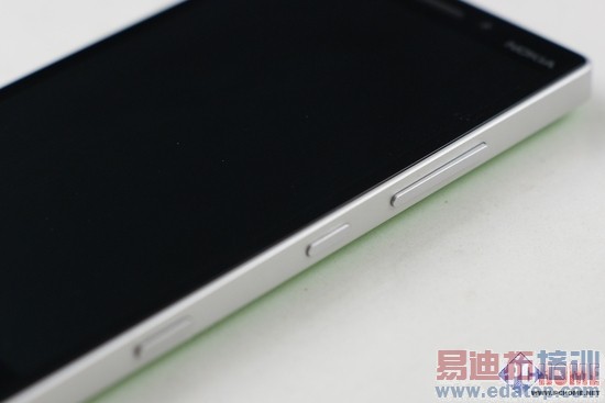 Lumia930���⣺��ɫ��ɧ����ǿLumia