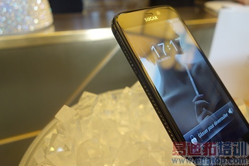 Ů���ֻ�������������������ǹؼ�