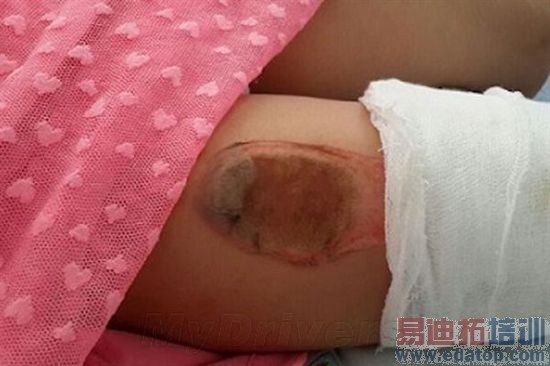 �����ٷ��ֻ���ը�¼� 7��Ů����������