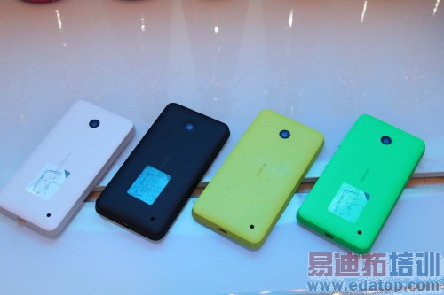 ŵ������WP8.1�»�Lumia 630��˫�� ��999Ԫ