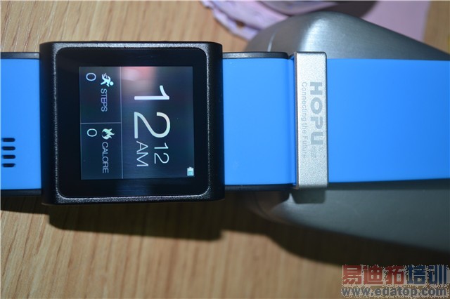 �������ƿɴ���оƬAster 2502�����ڹ����������Գ�Ʒ