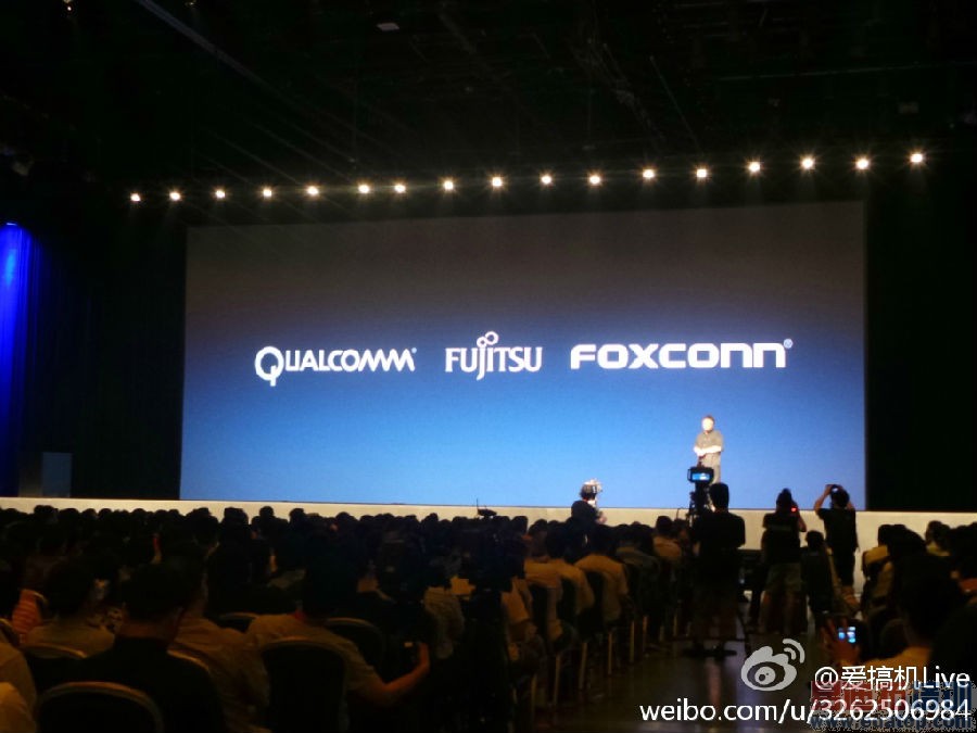 锤子发布会回顾 老罗:我不是为了输赢 我就是认真